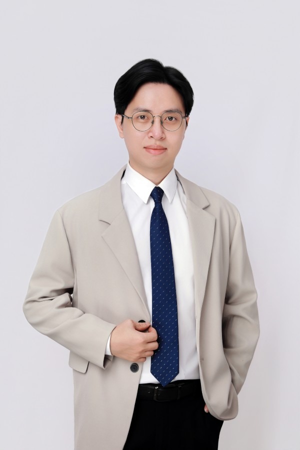 Thầy Tùng Dương - Toán Smart